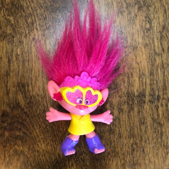 Troll doll‎ - Picture 1 of 10